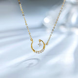 "Lunar Dream" 14K 黃金天體月亮項鍊，配實驗室培育鑽石 0.076CTTW